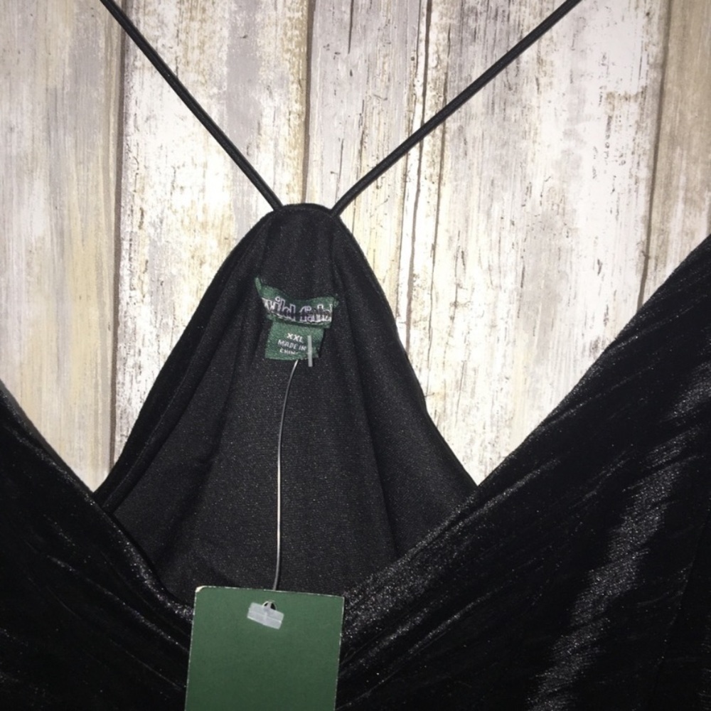 NWT Wild Fable Velvet Black Crop - Picture 4 of 5